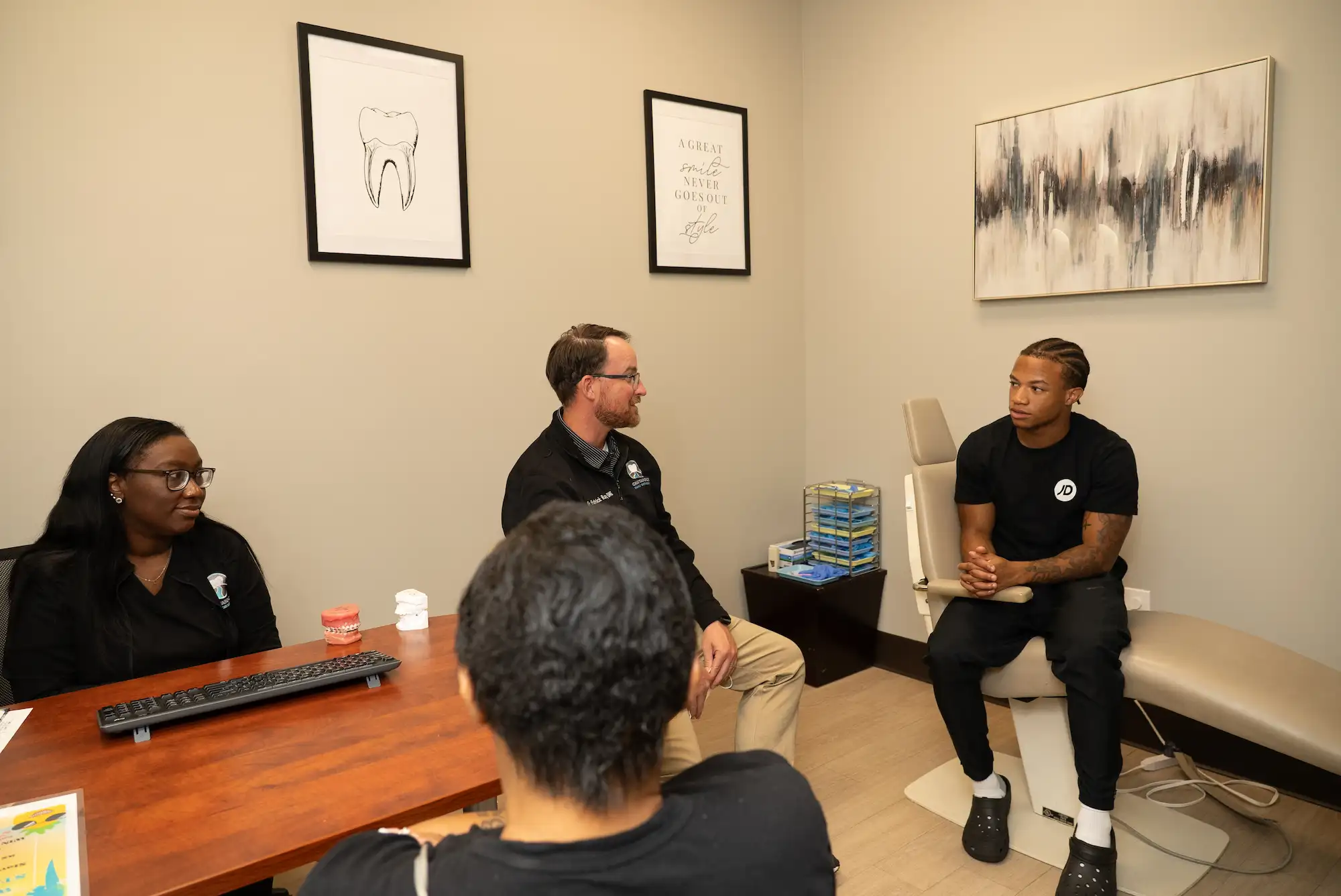 Oak Dental Partners clinicians and team members together